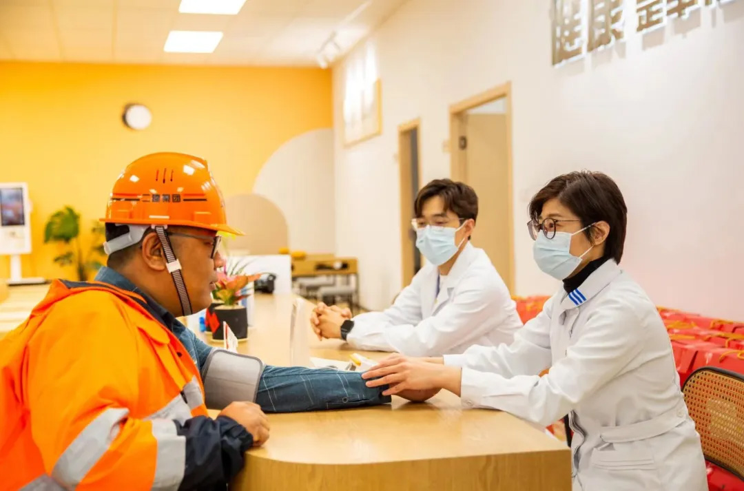 黄浦工会丨黄浦区首个24小时开放的城市建设者之家正式启用